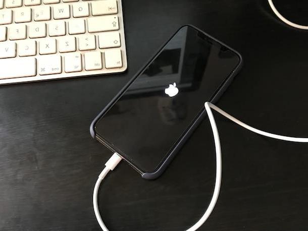 Cómo encender el iPhone