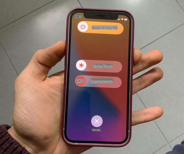 Cómo apagar el iPhone 12