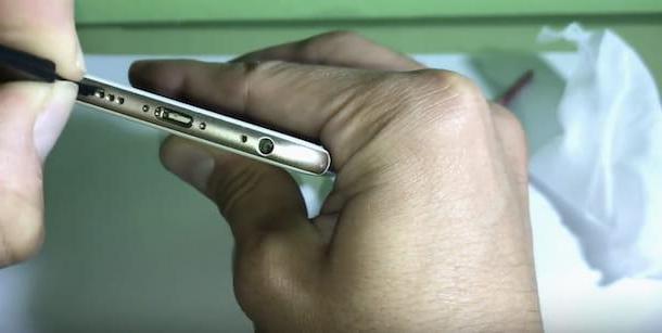 Cómo limpiar fundas de iPhone