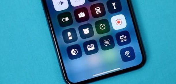 How to set the screen recorder on iPhone