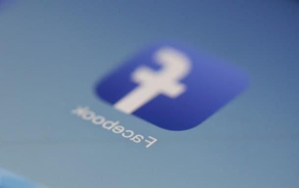 How to update Facebook on iPhone