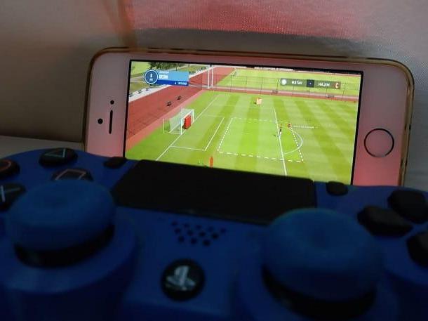 How to play PS4 on iPhone